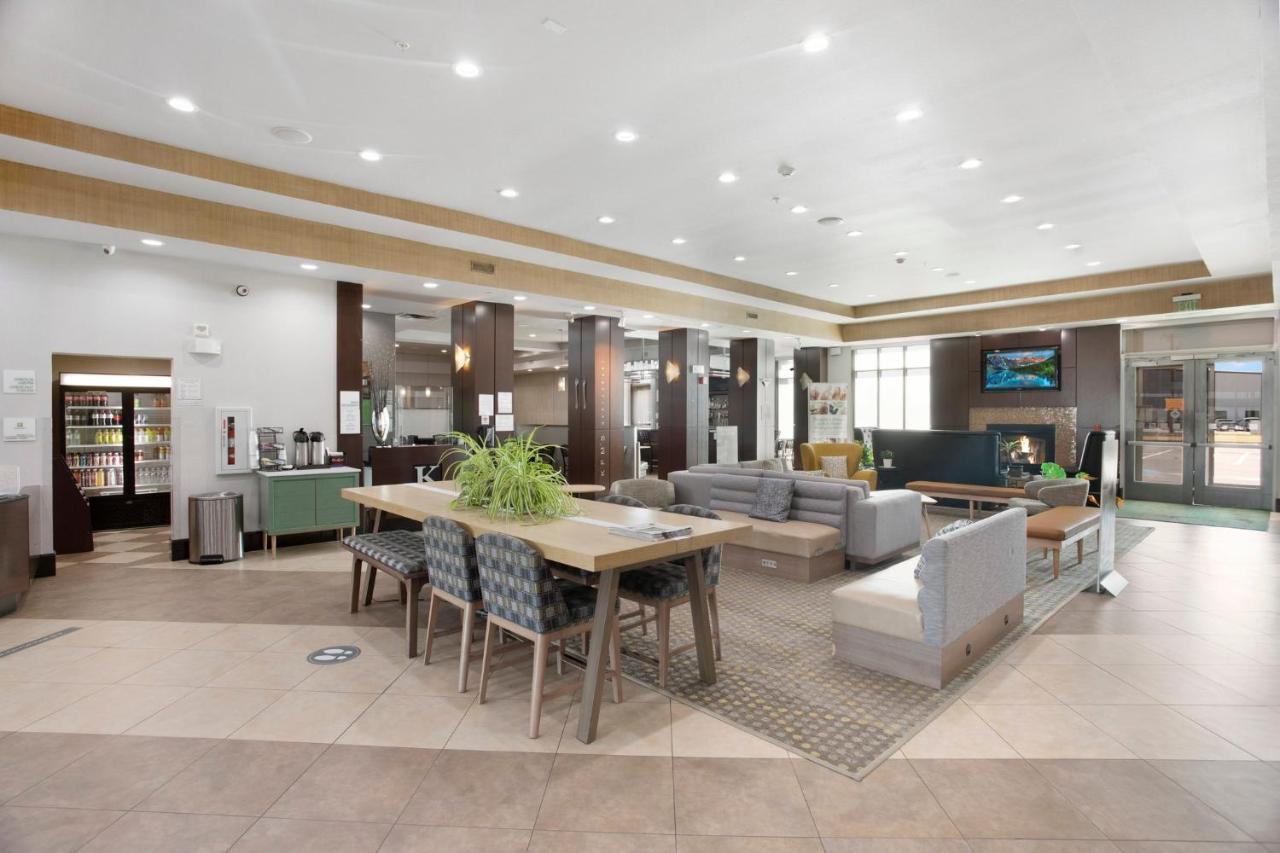 Holiday Inn Hotel & Suites Waco Northwest By Ihg Bellmead Bagian luar foto